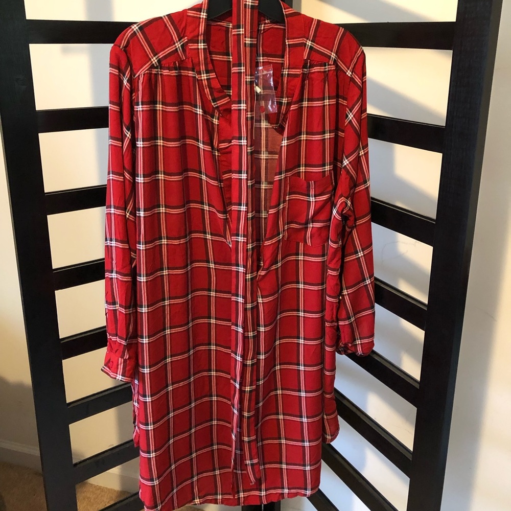 Plus size tunic length plaid top with waist tie!